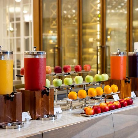 Отель St. Regis Macao Экстерьер фото
