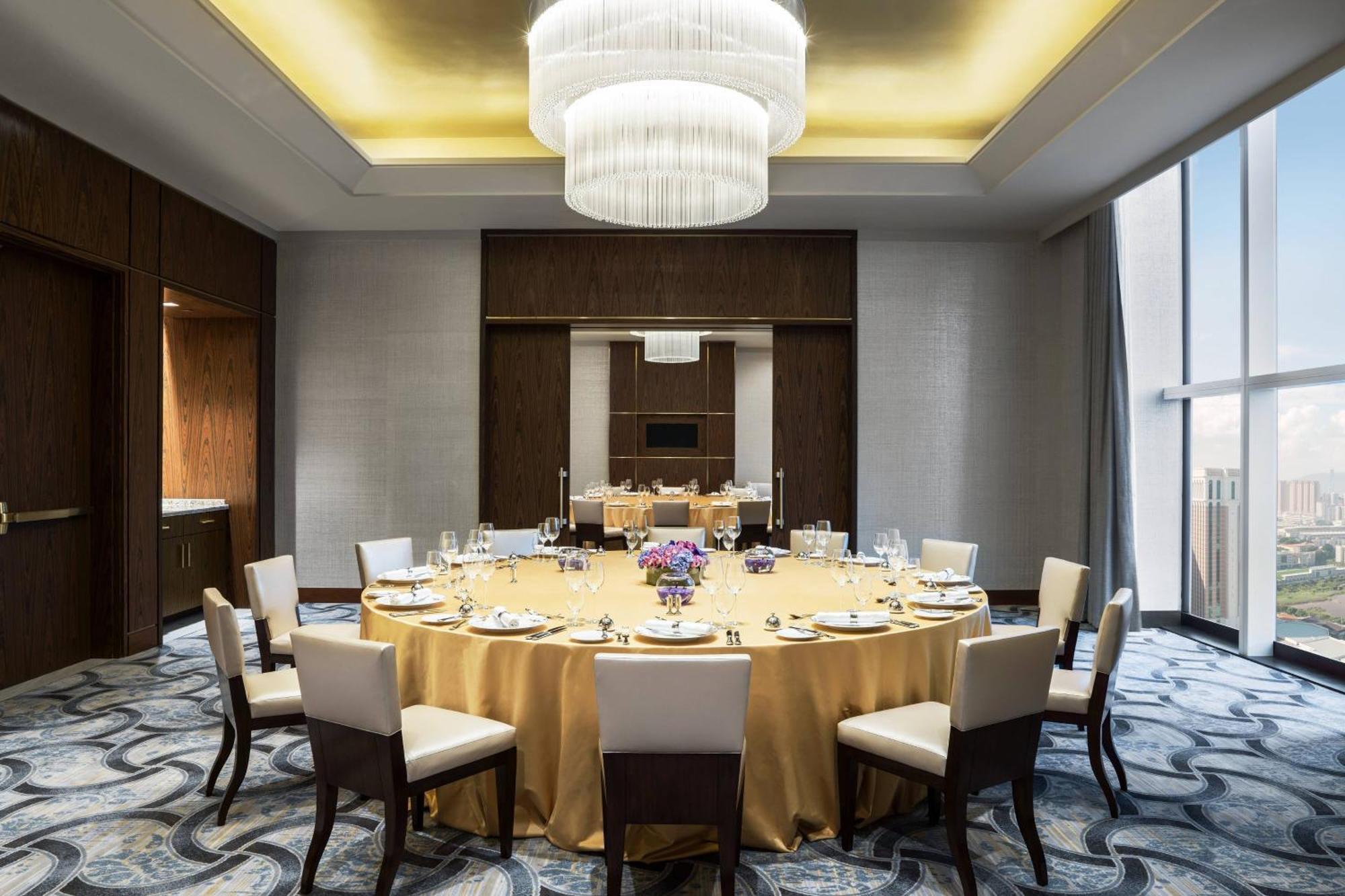Отель St. Regis Macao Экстерьер фото